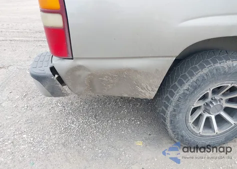 2003 GMC Yukon Xl 1500 Slt z USA, uszkodzony, nr VIN 3GKEC16Z93G300911